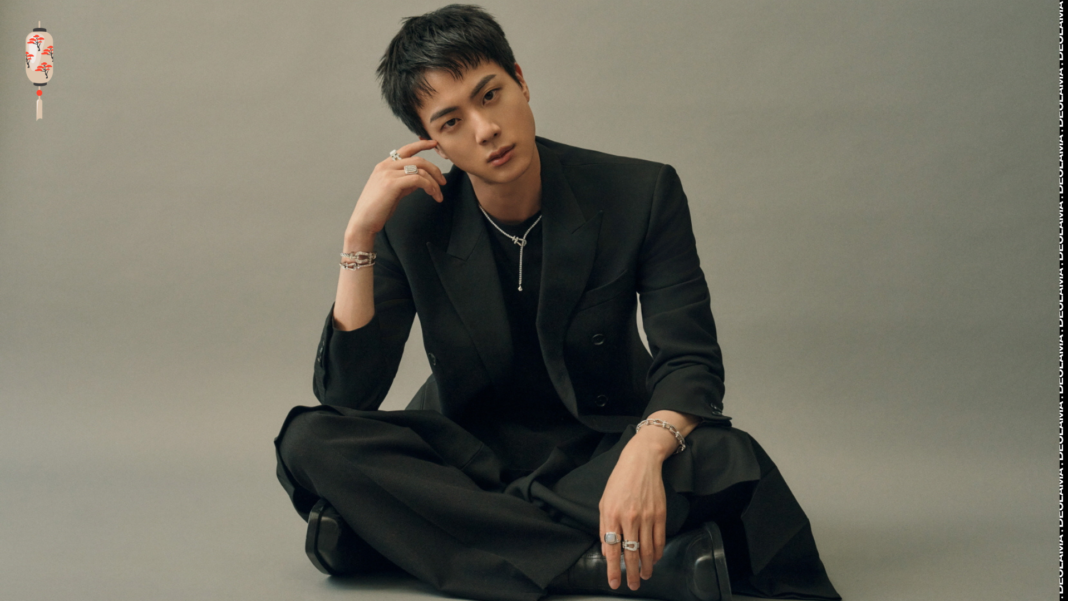 Jin do BTS na FRED Jewelry