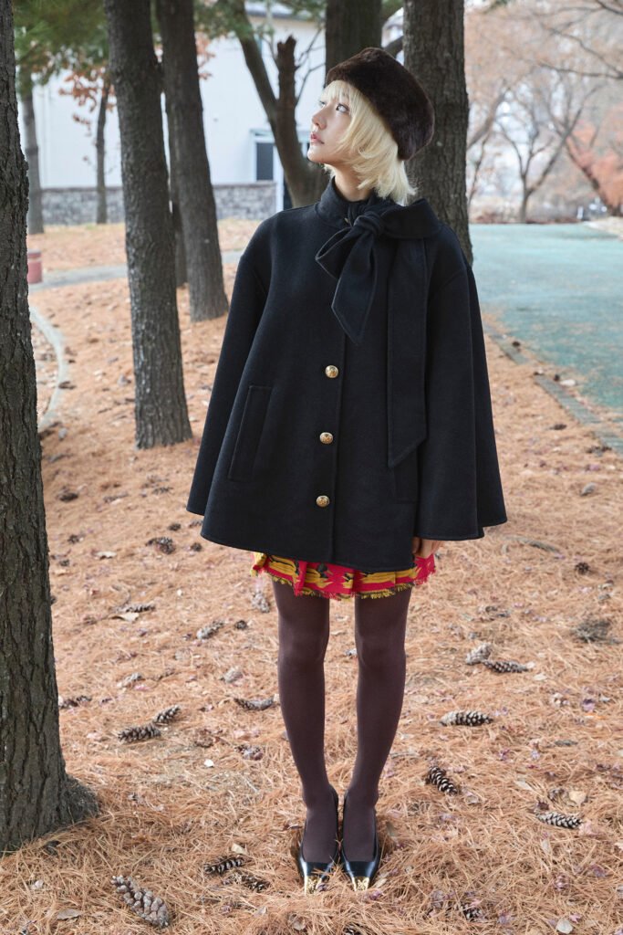 KiiiKiii revela primeiros teasers do retorno “Delulu World”, previsto para janeiro